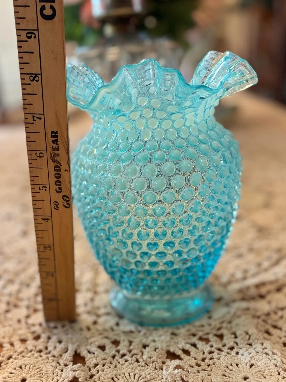 Fenton charming vintage